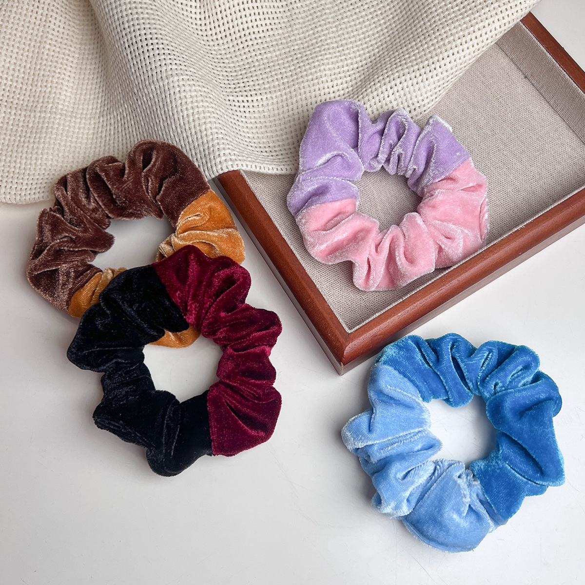 Women's Classic Color Block Cloth Hair Tie for Vacation Spring Summer