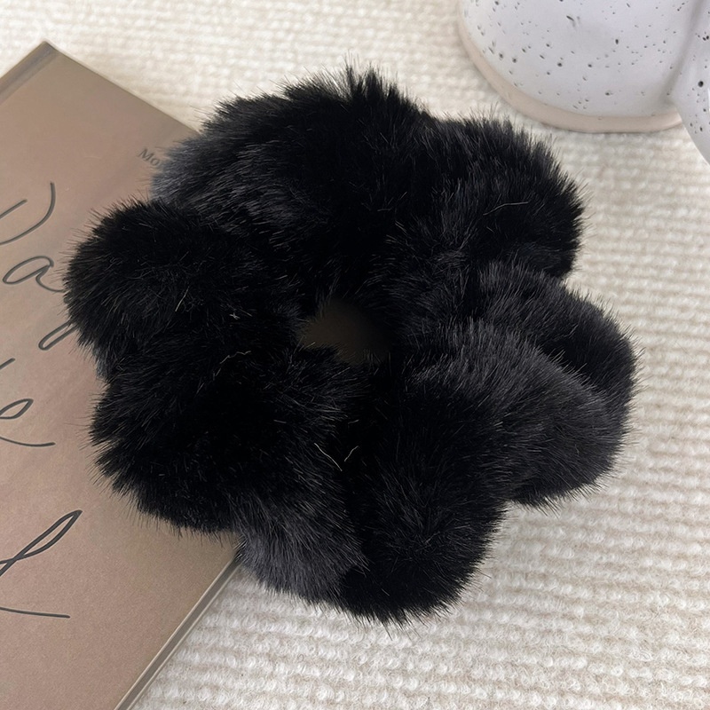 Women's Retro Imitation Mink Plush Daily Hair Scrunchie Solid Color