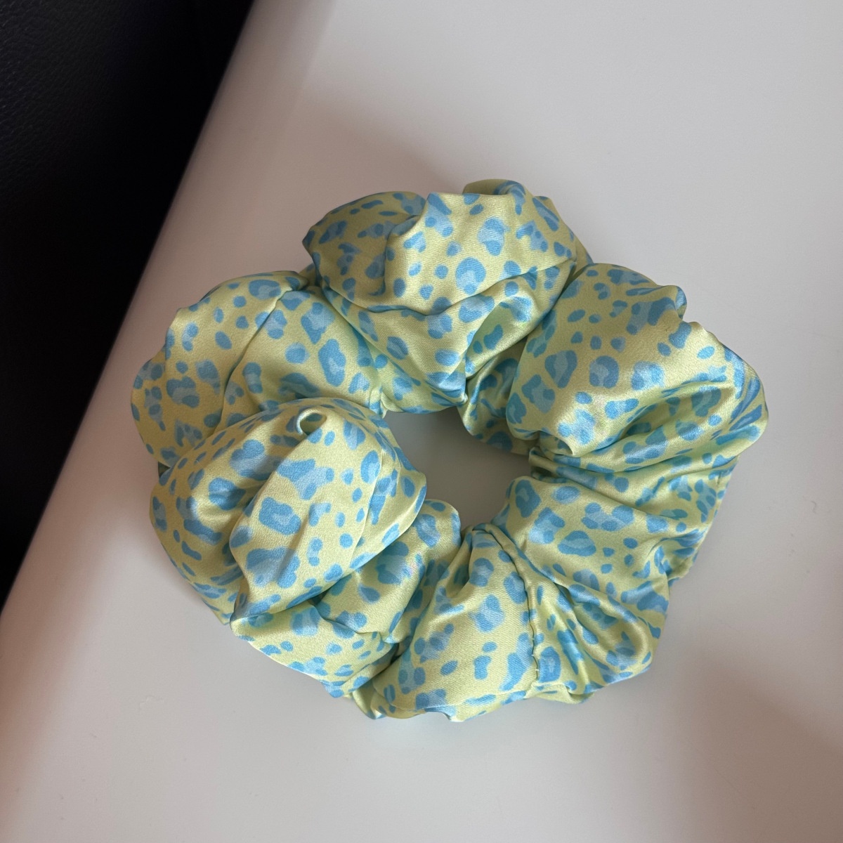 Women's Daily Cloth Scrunchie Hair Tie Colorful Leopard Print