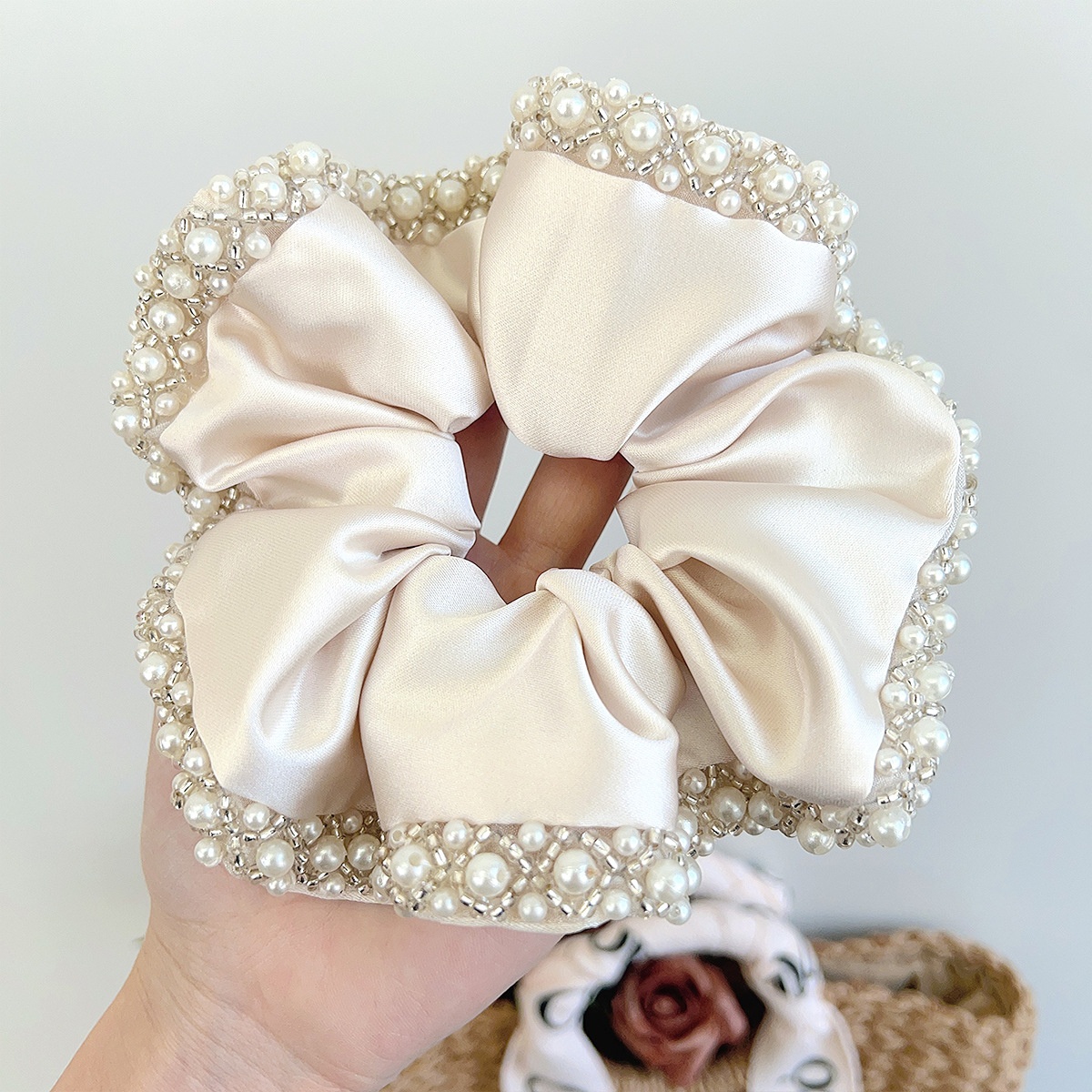 Women Elegant Satin Hair Tie Vintage Pearl Crystal Edge Pleated Scrunchie