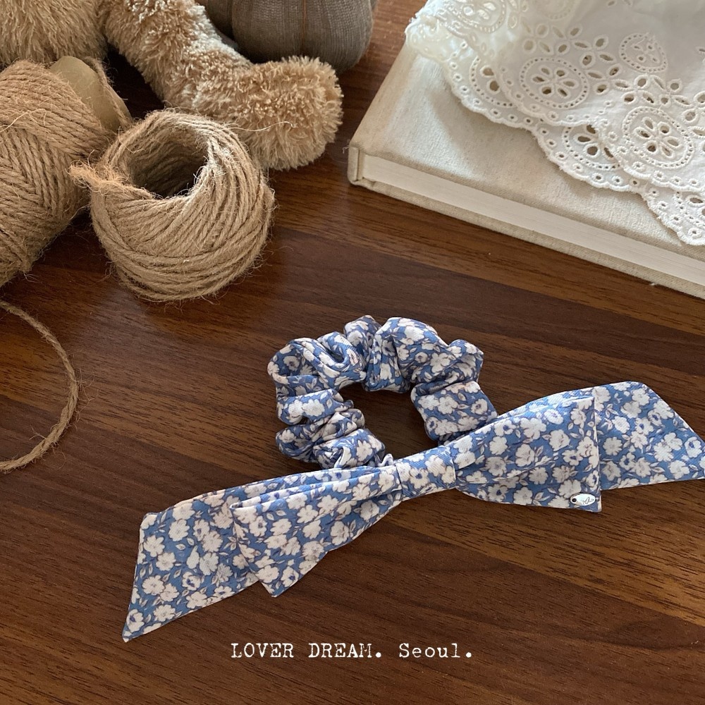Women's Spring Cloth Bowknot Hair Tie in Navy Blue Ditsy Floral
