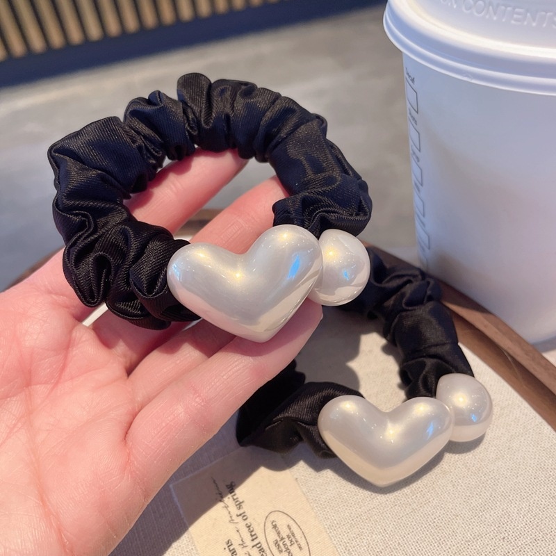 Women's Spring Sweet Cloth Pearl Hair Tie Black & White Heart Pattern