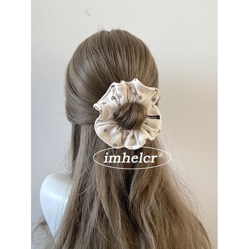 Women's Soft Velvet Hairband Tie For Hair Bun Ditsy Floral Print