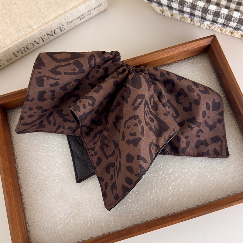 Women's Winter PU Leather Low Ponytail Scrunchie Brown Leopard Print