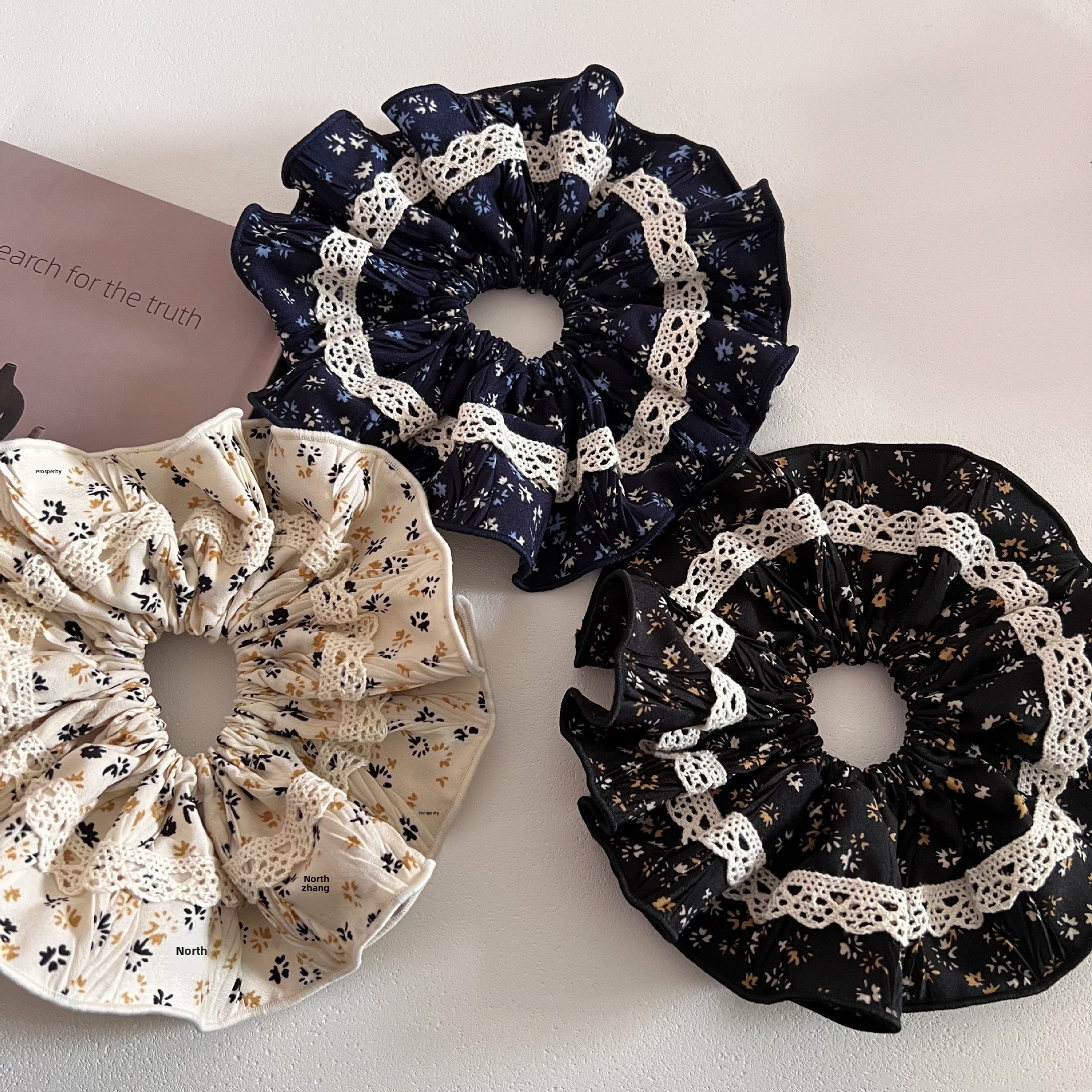 Women's French Boho Elastic Hairband Navy Blue Ditsy Floral Lace