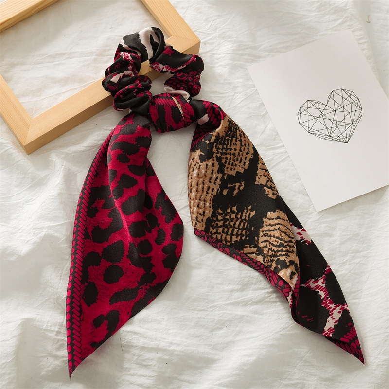 Women's Casual Holiday Cloth Headband Hair Accessories Elegant Striped