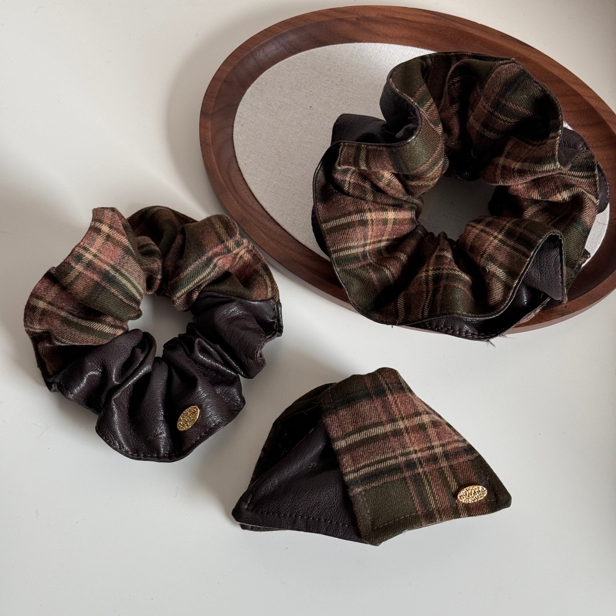 Women's Autumn Winter Fabric Bow Scrunchie Hair Tie Brown Color Block Plaid