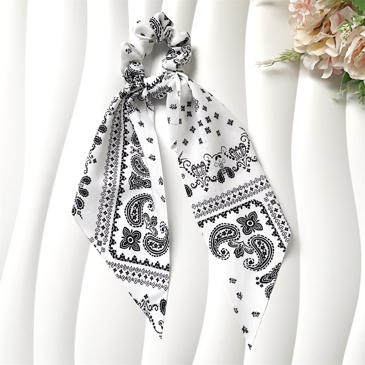 Women's Streetwear Fabric Bowknot Ponytail Holder Retro Paisley Print
