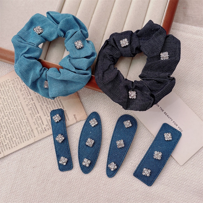 Women's Rhinestone BB Clip Elastic Cloth Hairband Winter Snowflake