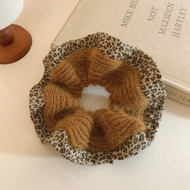 Women's Winter Knitted Elastic Hair Bands Retro Leopard Spotted