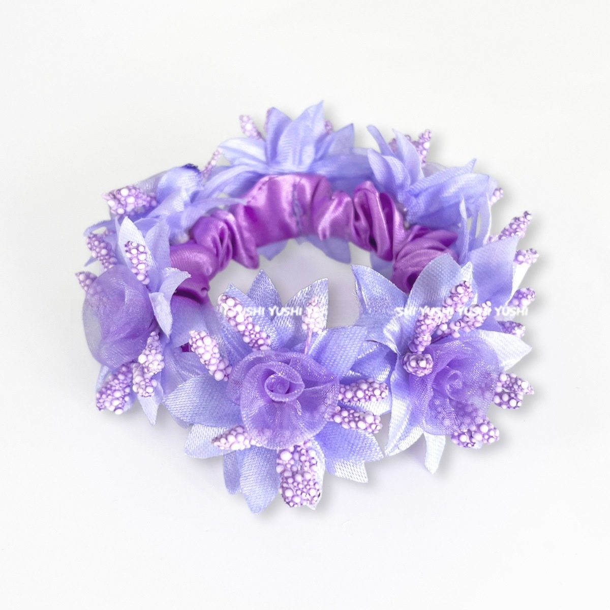 Women's Vintage Rose Cloth Hair Tie For Winter Champagne Floral