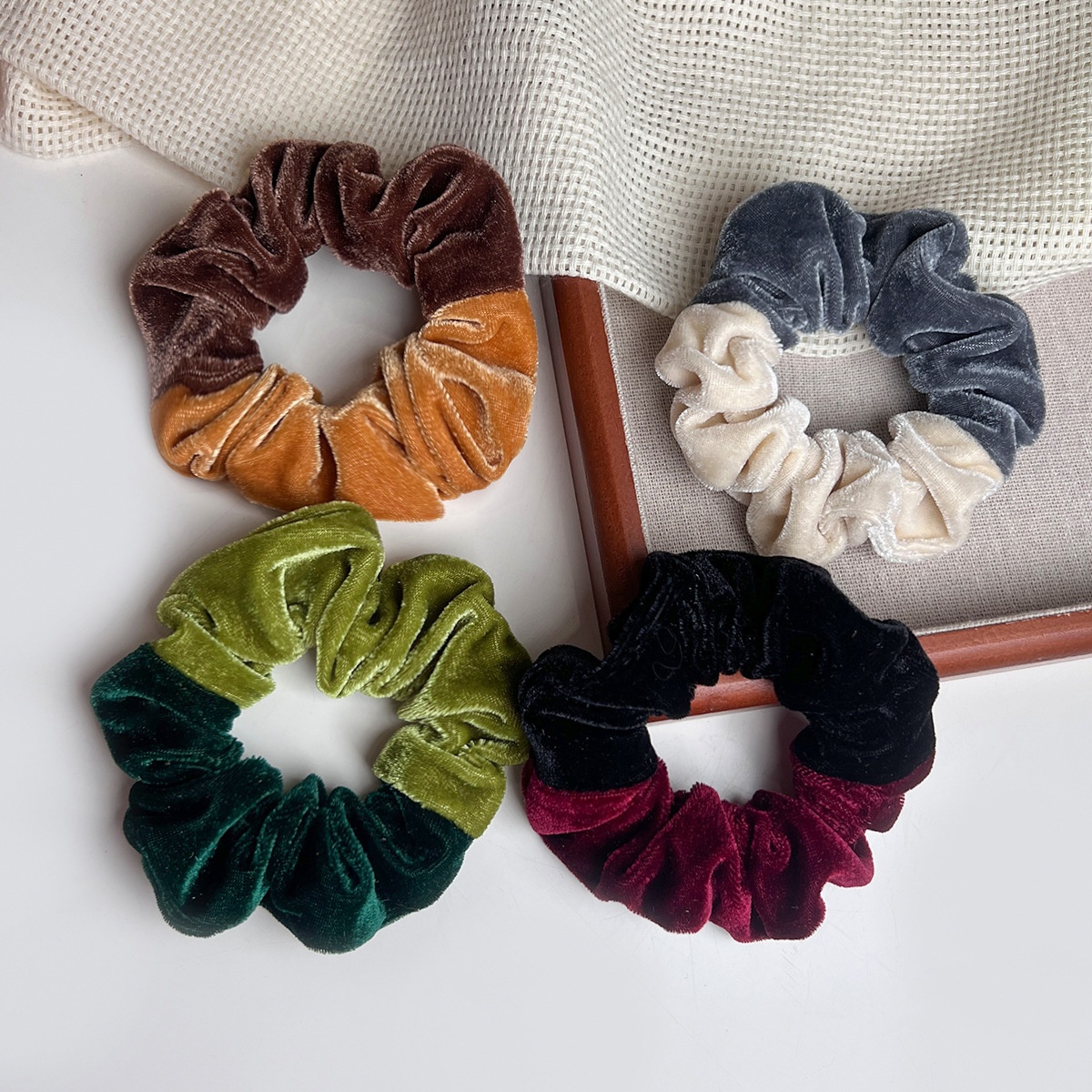 Women's Classic Color Block Cloth Hair Tie for Vacation Spring Summer