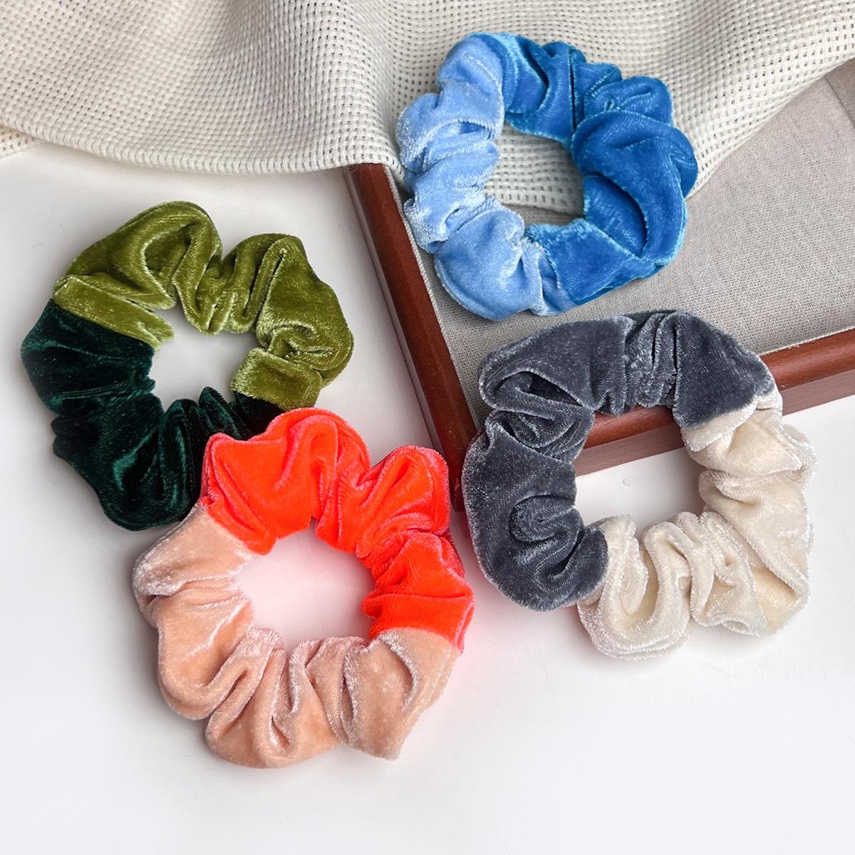 Women's Classic Color Block Cloth Hair Tie for Vacation Spring Summer