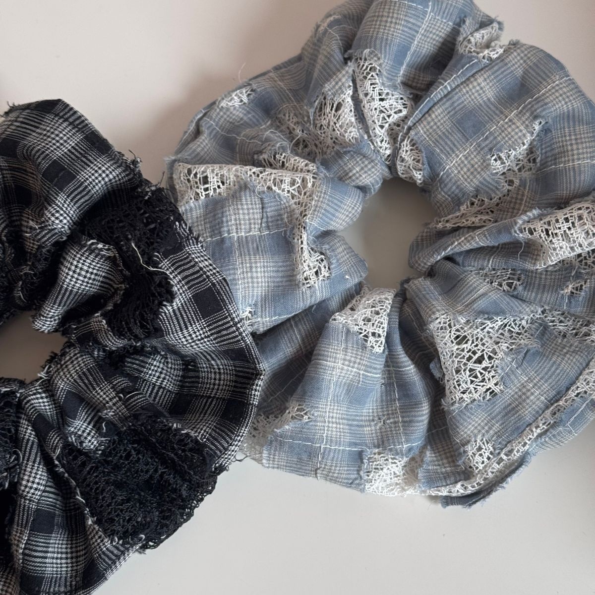 Women's Elegant Cloth Hair Styling Scrunchie Blue Checkered Lace