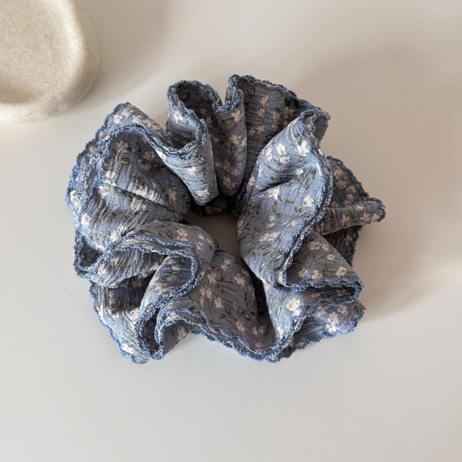 Women's Spring Polyester Hair Claws Clip Ditsy Floral Black Beige