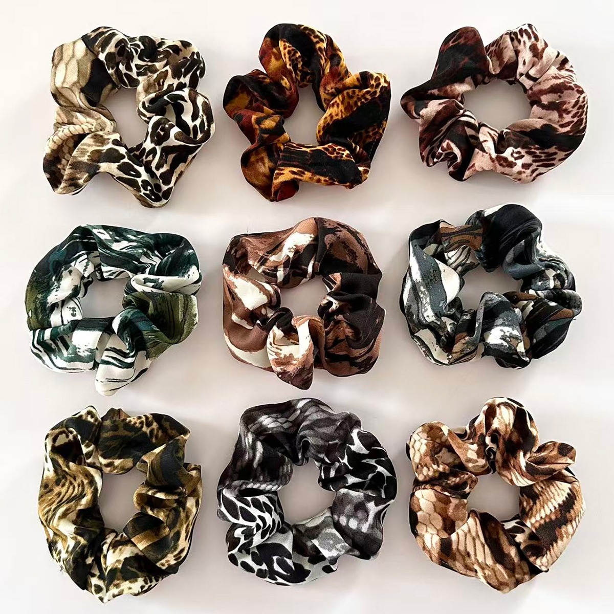 Women's Retro Snakeskin Large Elastic Hairband Fabric Hair Tie Accessory