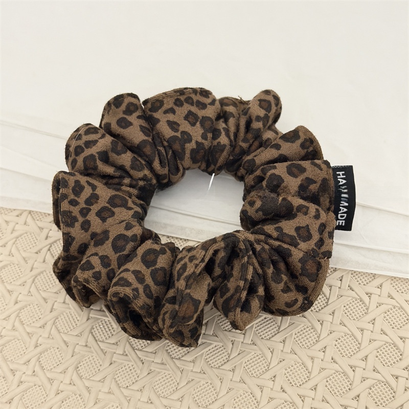 Women's Vintage Soft Hair Tie For Daily Wear Coffee Black Leopard Print