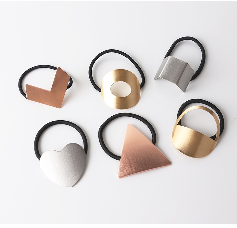 Women's Minimalist Metal Hair Ties Geometric Hollow Alloy Ponytail Holder