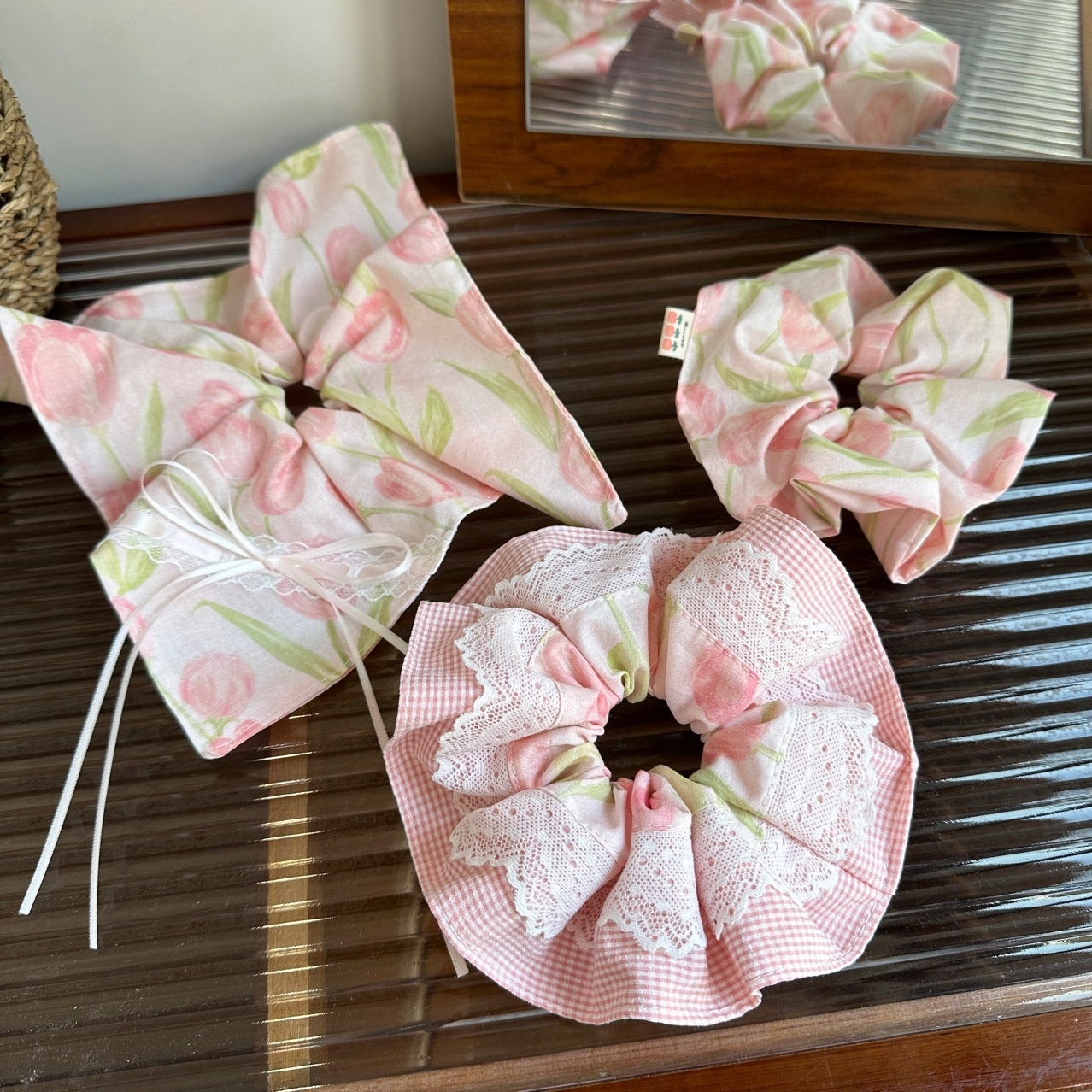 Women's Daily Wear Fabric Lace Hair Tie Sweet Pink Tulips Pattern