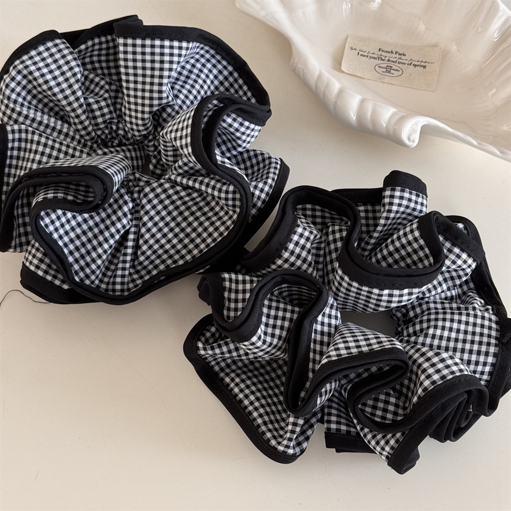 Women's Sweet Summer Soft Cloth Hair Tie Black And White Plaid