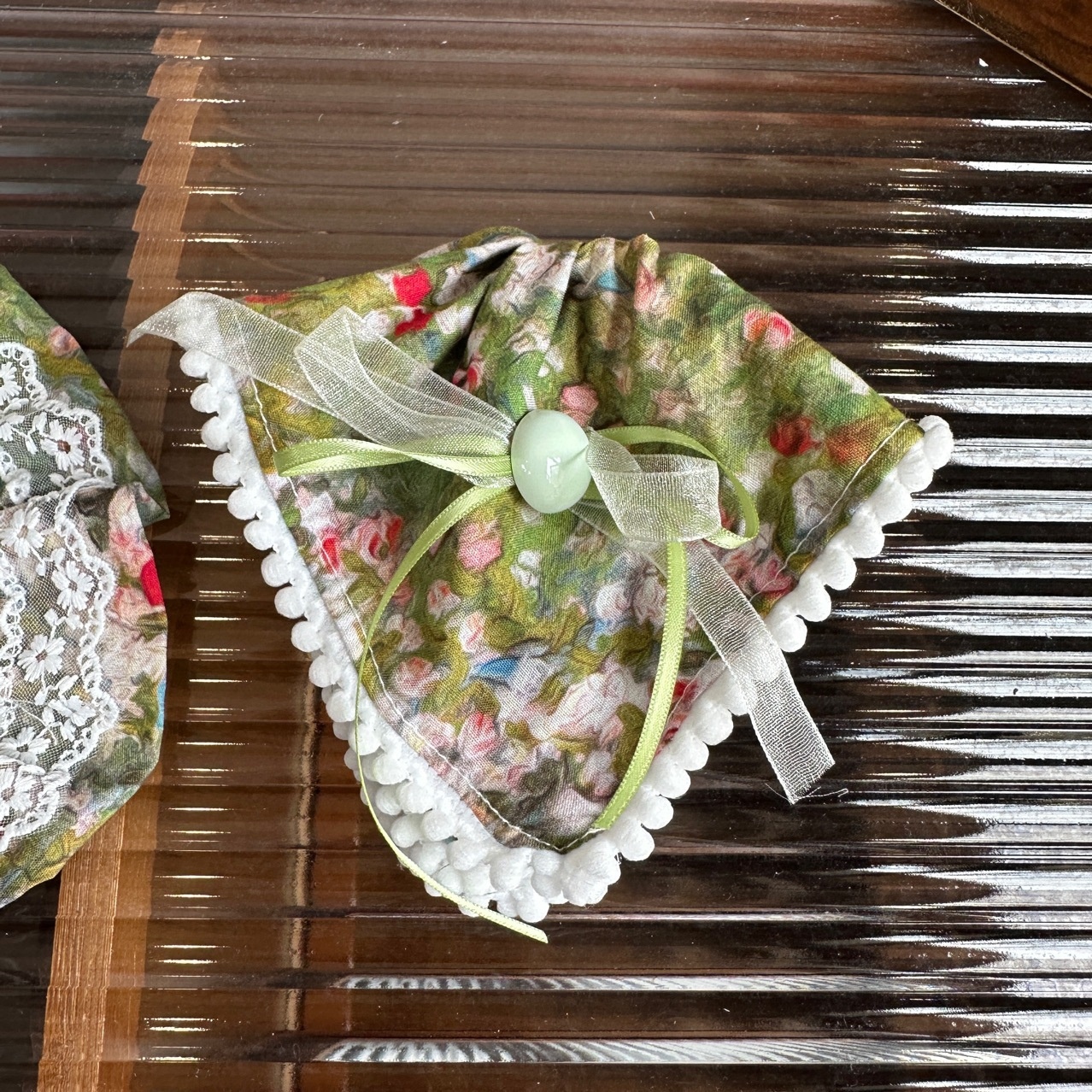 Women's Sweet Spring Cloth Hair Tie Green Ditsy Floral Lace Bow Knot