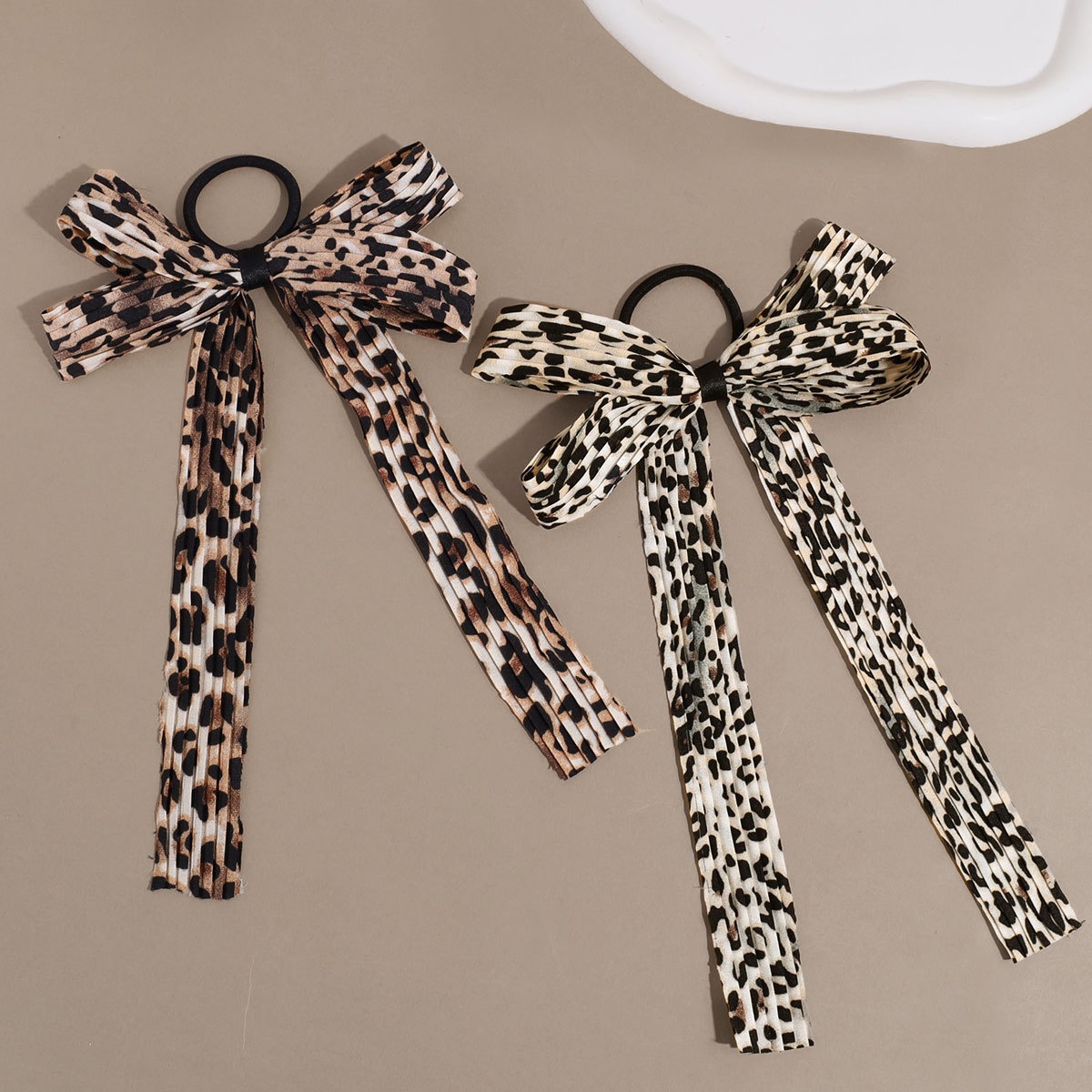 Women's High Elasticity Fabric Hairband Half-tied Hair Tie Retro Leopard Print