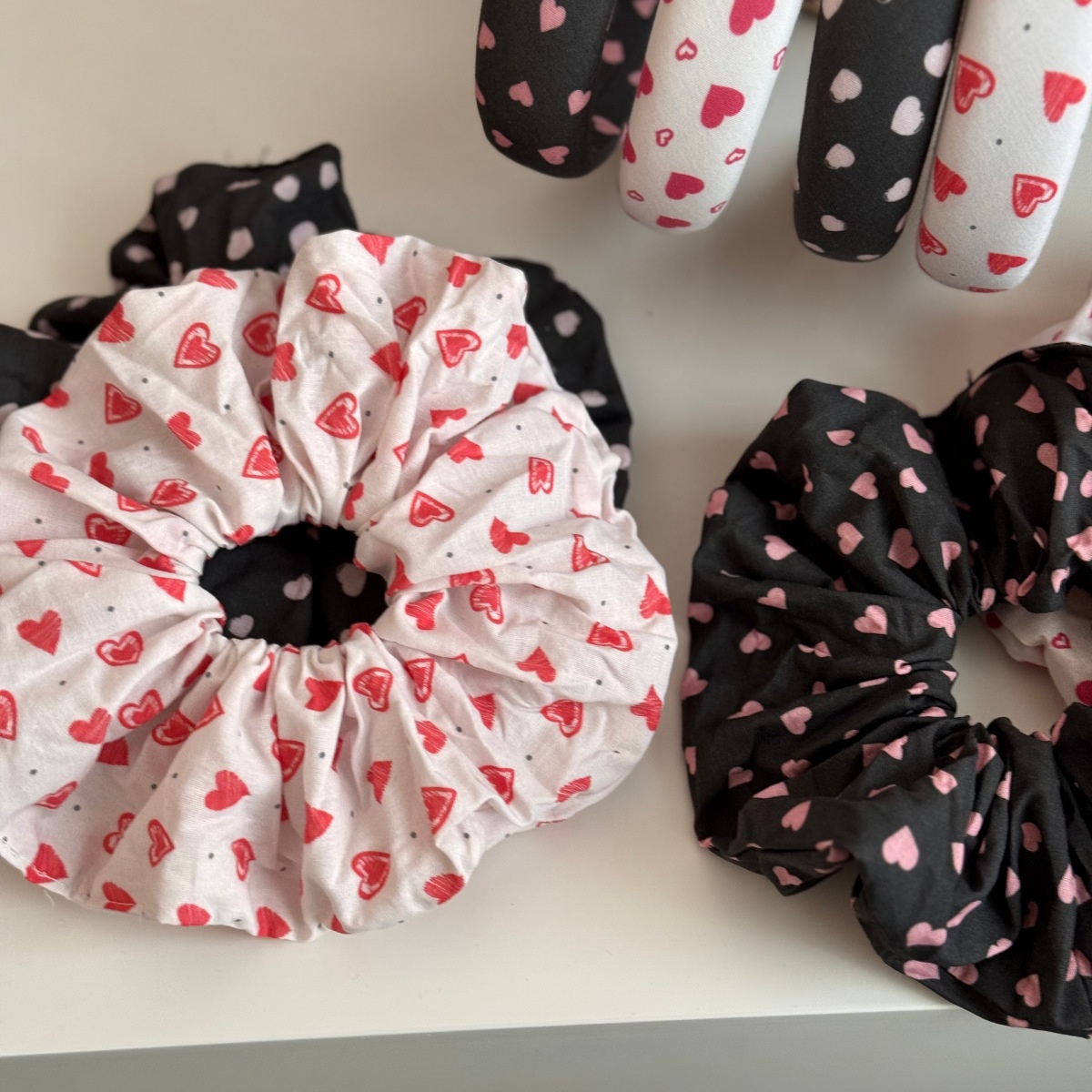 Women's Sweet Soft Cloth Spring Hair Tie Rubber Band Pink Heart Shape