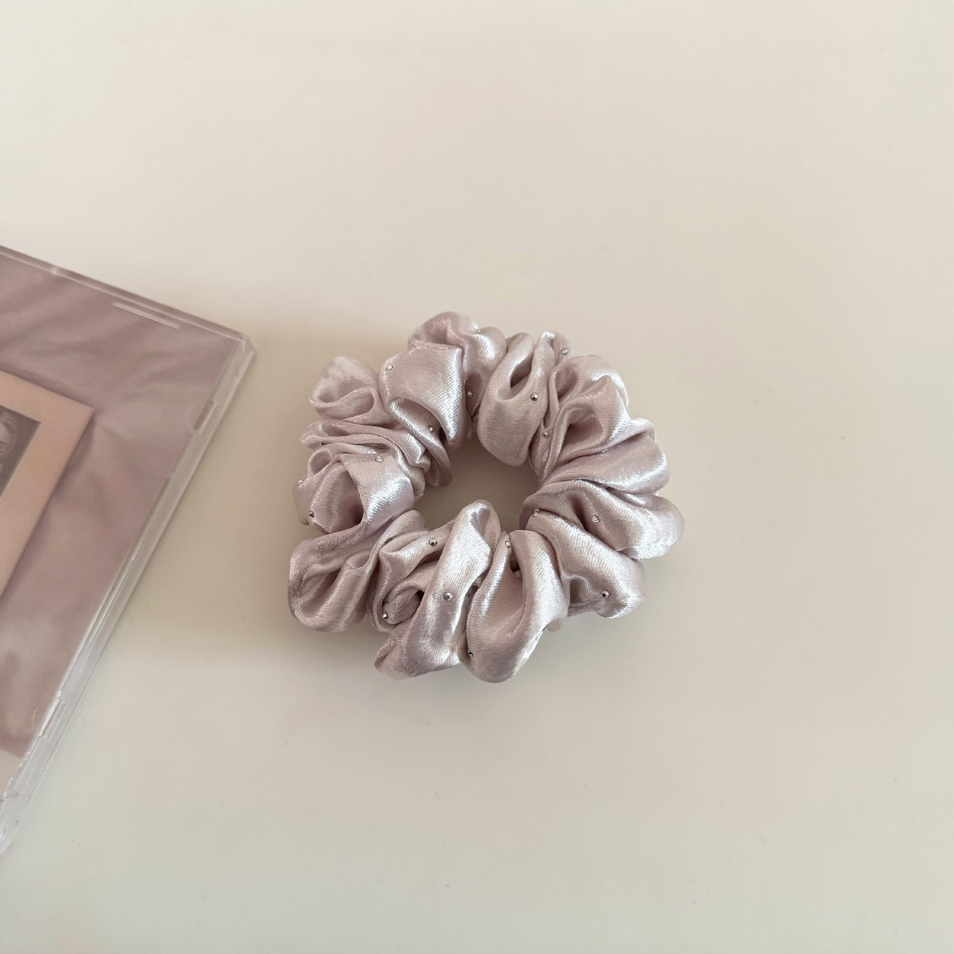 Women's French Rhinestone Folded Star Satin Headband Solid Colors