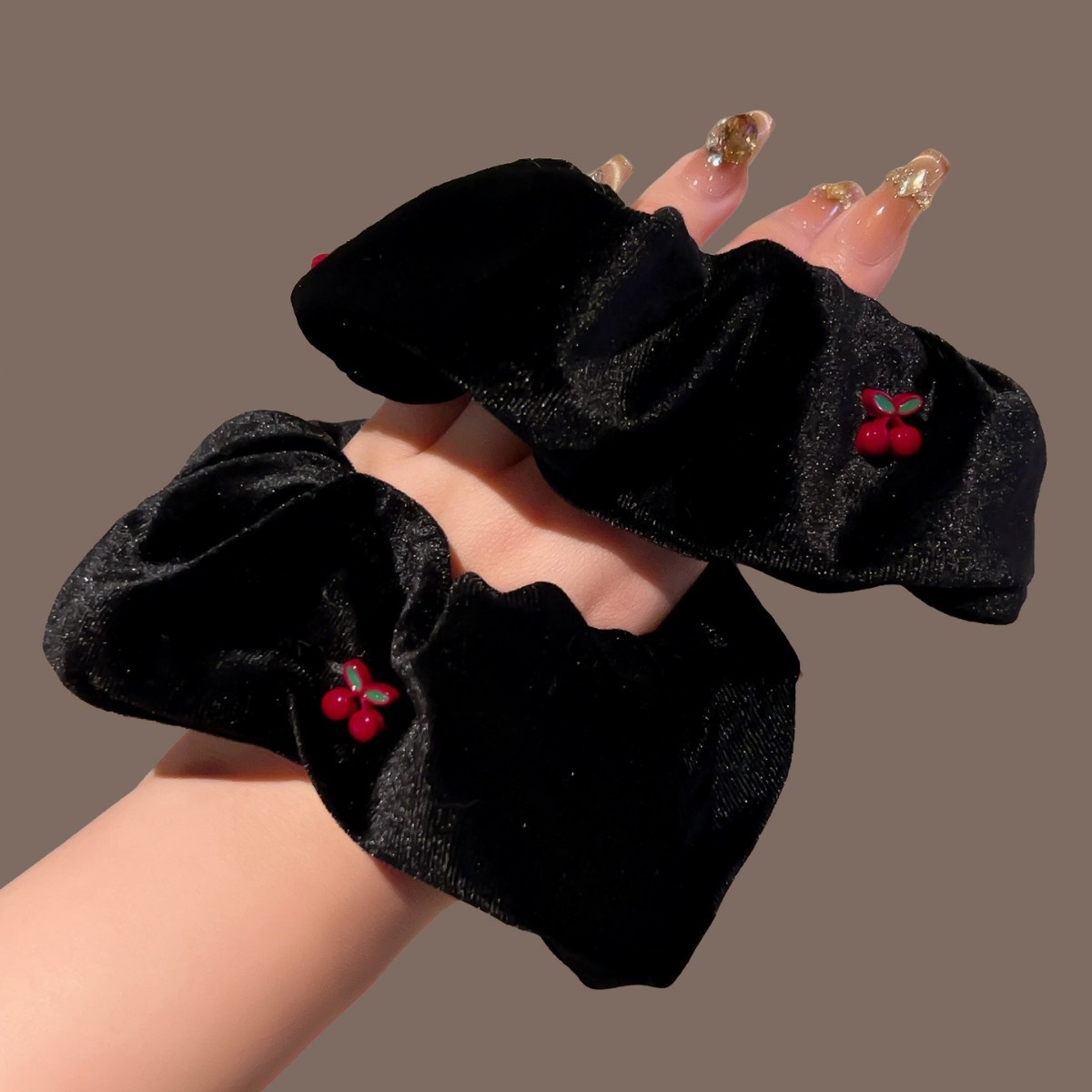 Red Cherry Retro Black Velvet Headband Women's Hair Accessories Headwear All Seasons Bow