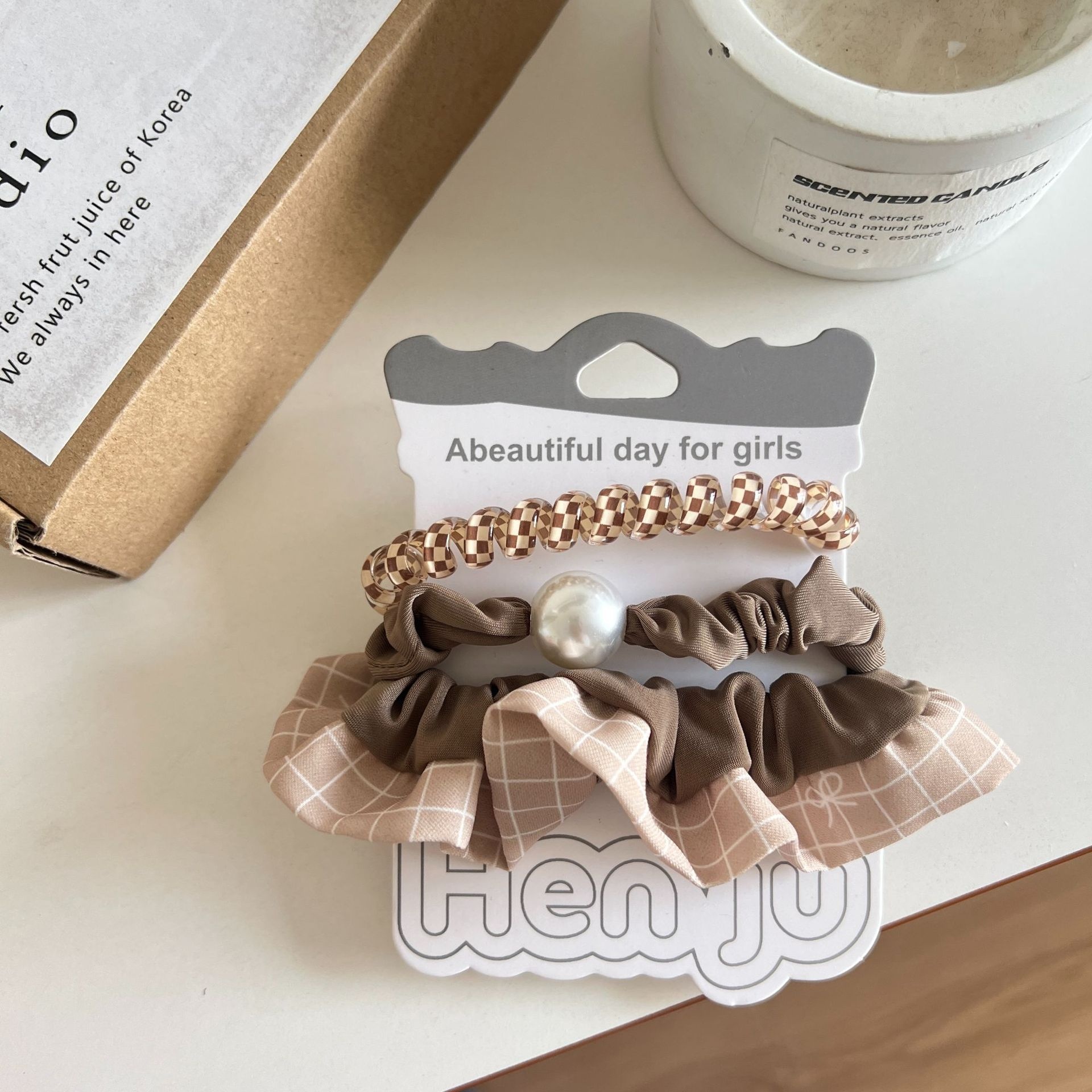 Women's Fabric Ponytail Hair Ties Vintage Leopard Print Pearl Ruffles