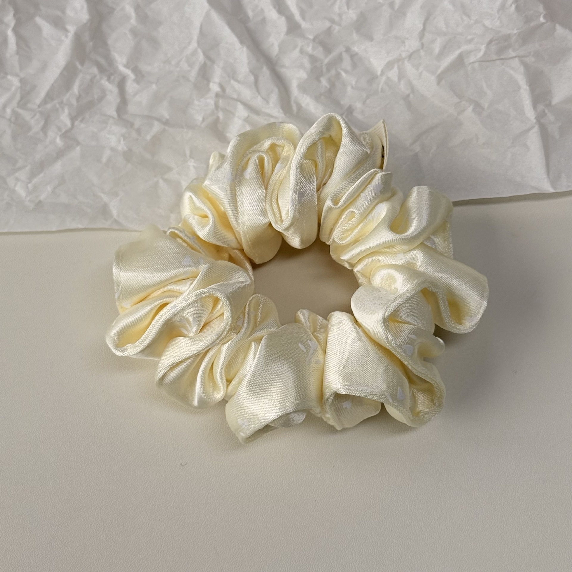Women's Spring Summer Satin Scrunchie Hair Tie Beige Ditsy Floral