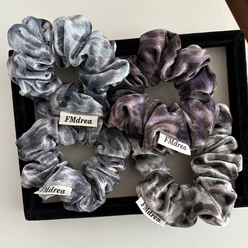 Women's Spring Retro Velvet Hair Tie Scrunchie Purple Leopard Print