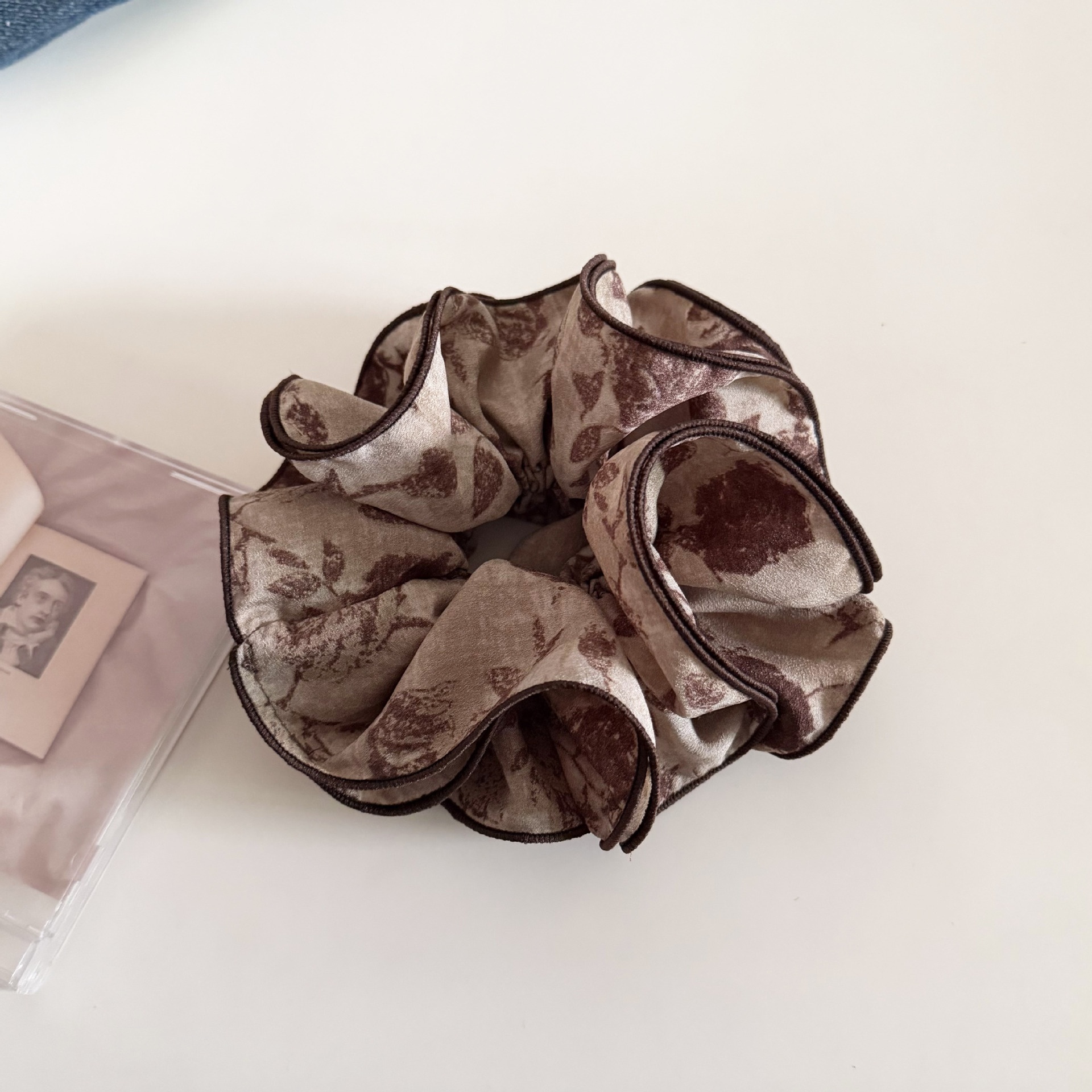 Women's French Retro Fabric Elastic Bun Hair Accessory Rose Print