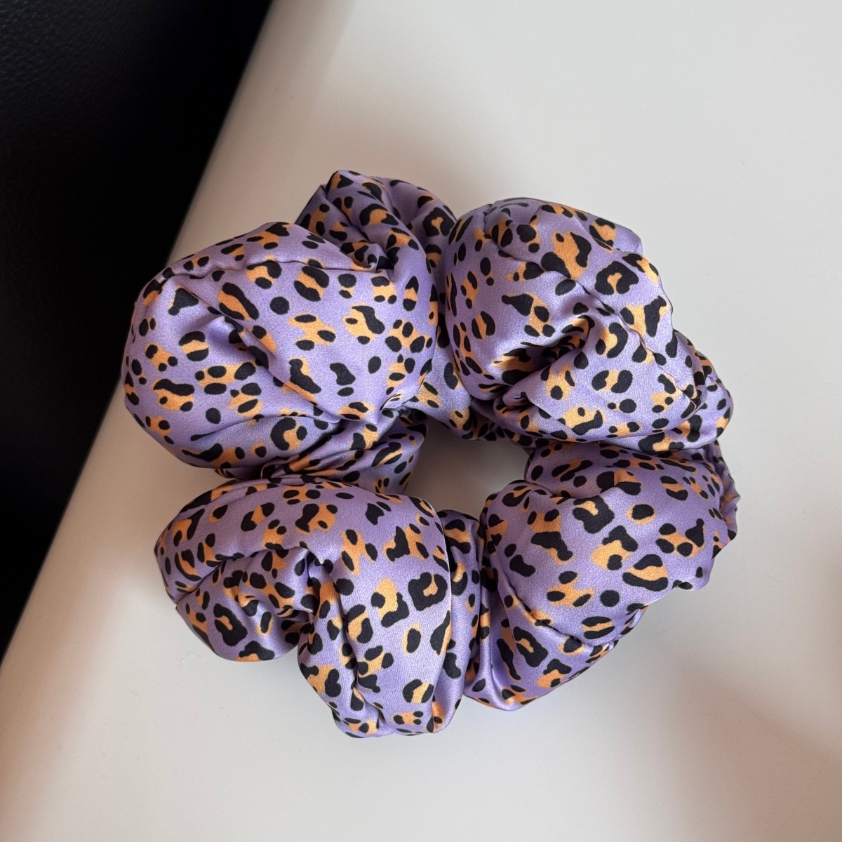 Women's Daily Cloth Scrunchie Hair Tie Colorful Leopard Print