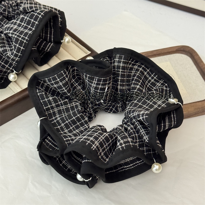 Women's Retro Pearl Cloth Scrunchie Hair Tie Black & White Checkered Plaid