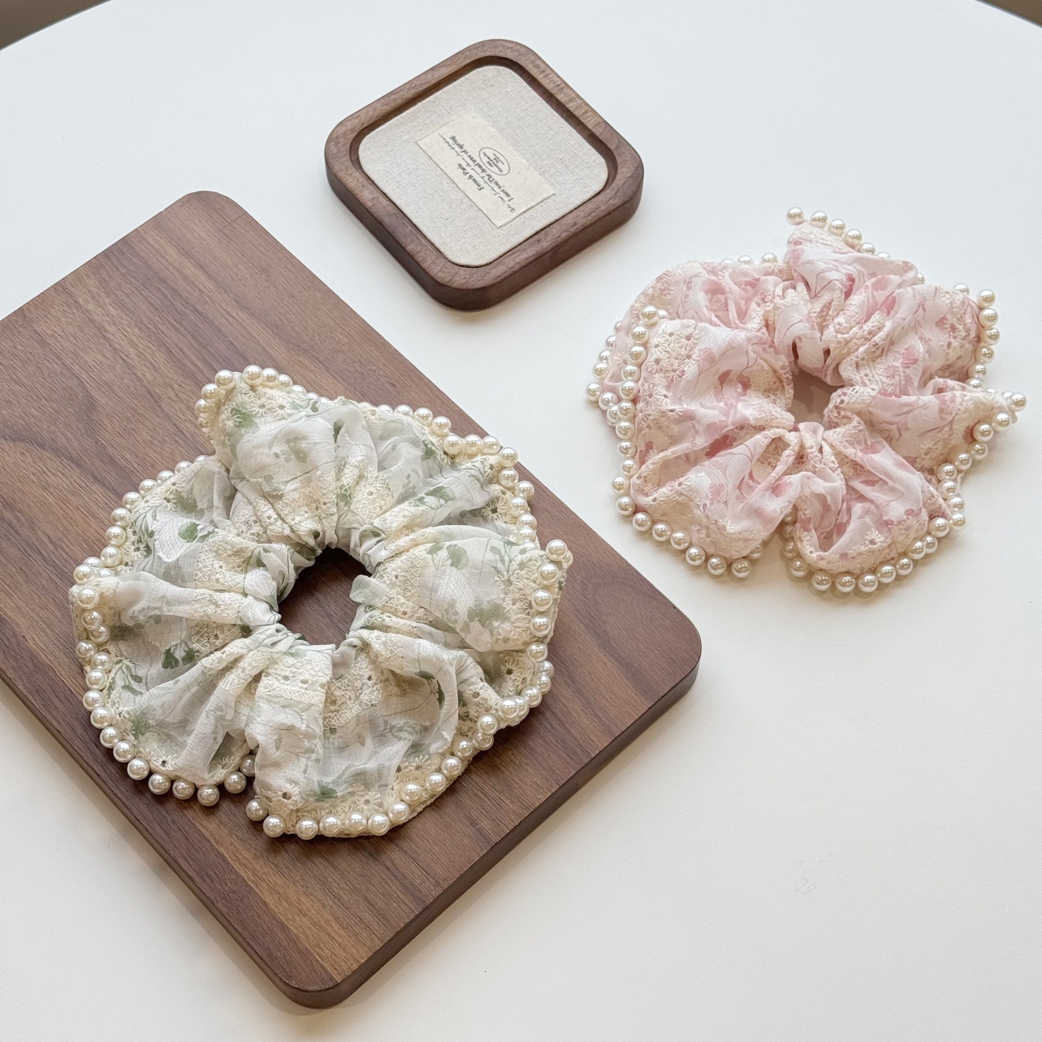 Women's Elegant Lace Pearl Floral Hair Ties Versatile Cloth Headwear for Bun Tail