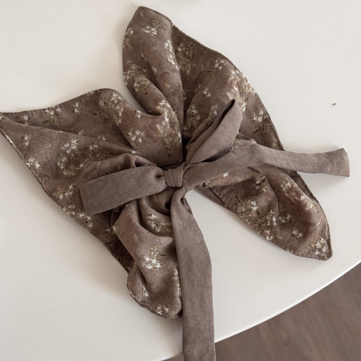 Women's Square Scarf Elastic Hairband AB Side Ditsy Floral Bow Hair Tie