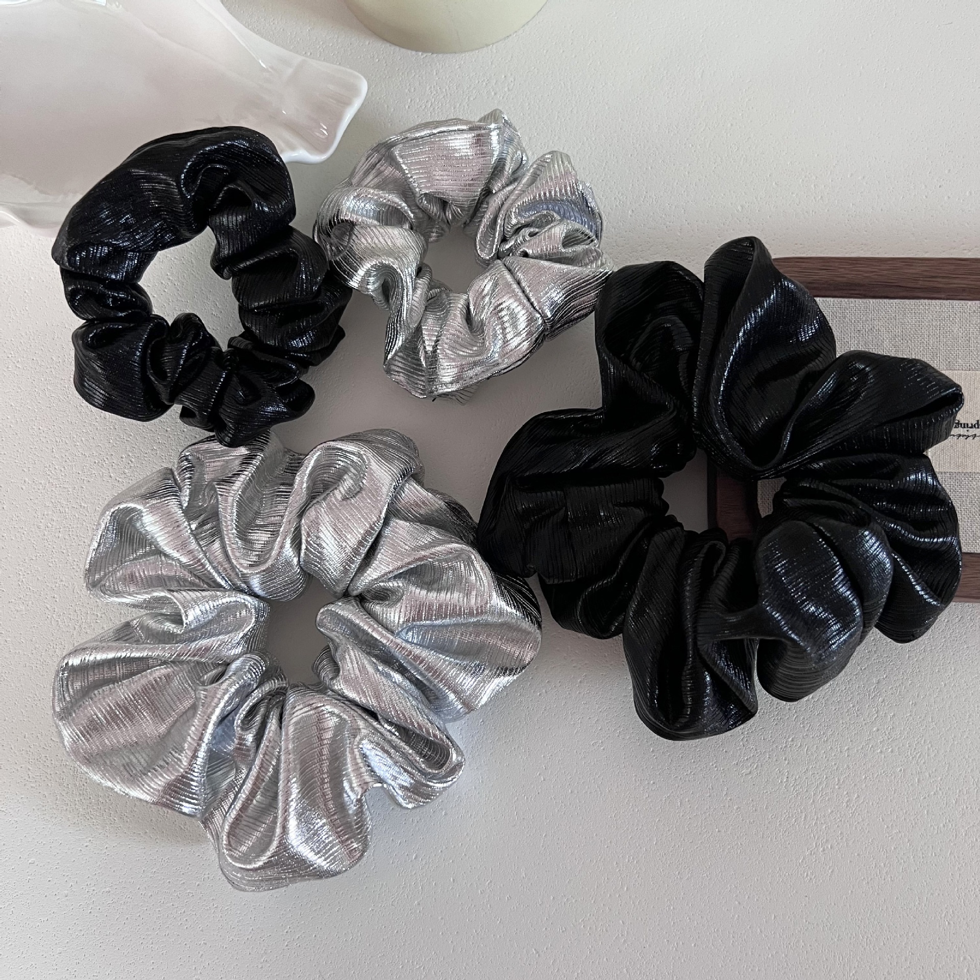 Women's Chic PU Leather Ponytail Hair Tie Solid Black Silver