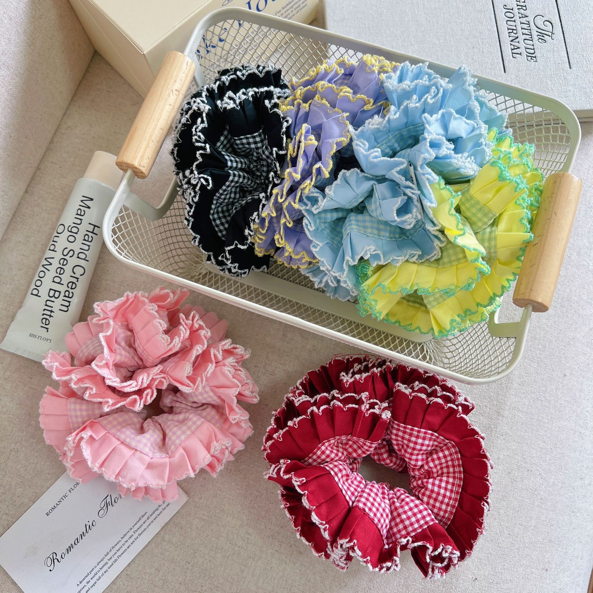 Women's Casual Daily Cloth Scrunchie Hair Tie Simple Plaid