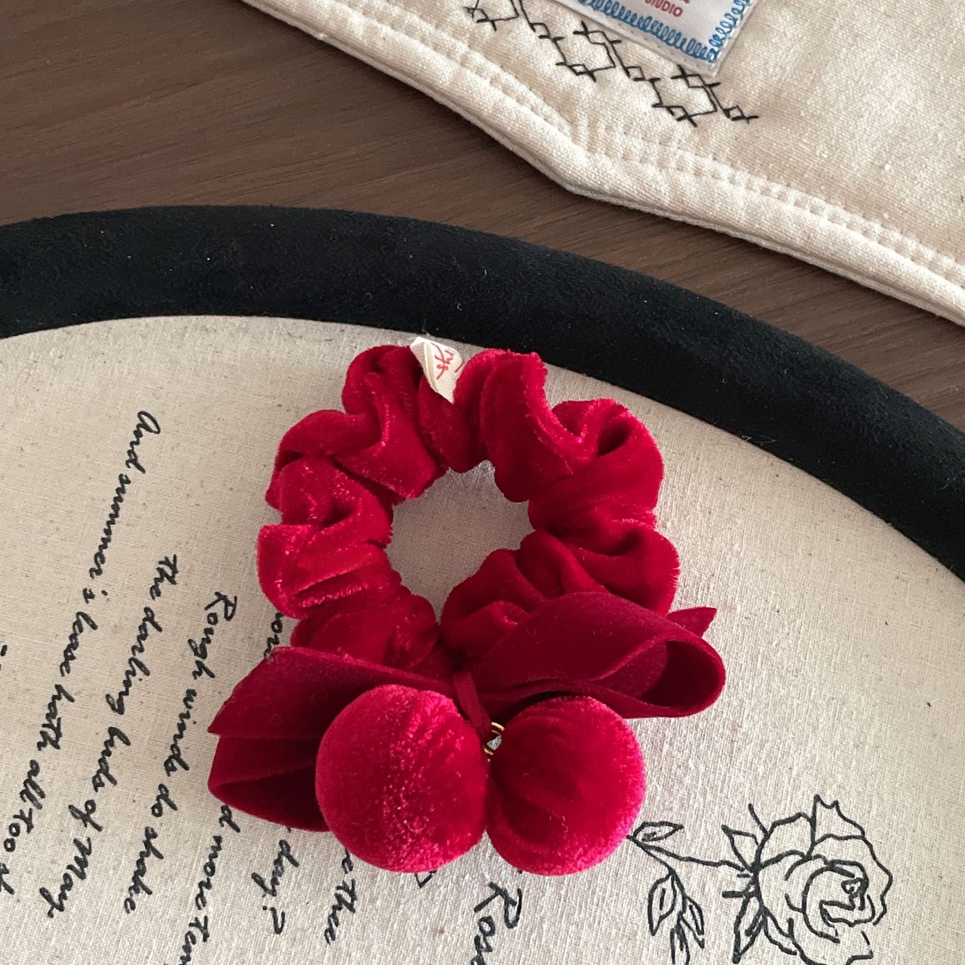 Girls Festive Velvet Bowknot Hair Tie And Clip New Year Accessory Red