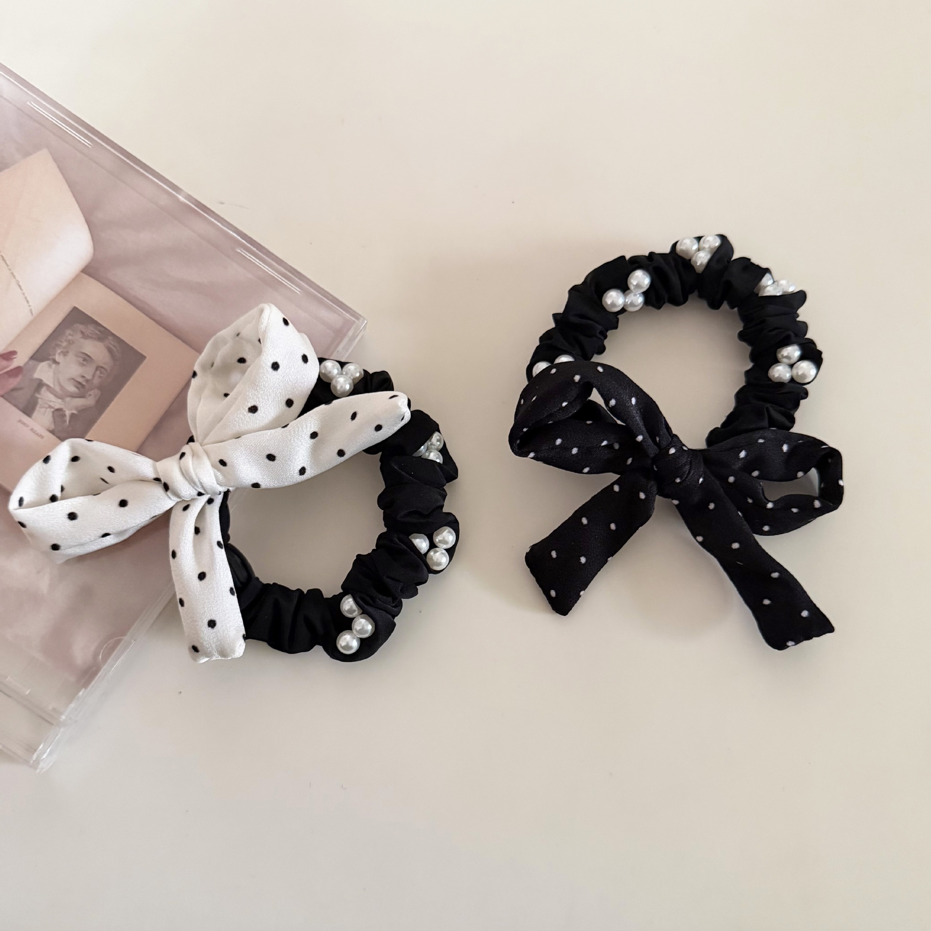 Women's Pearl Bowknot Cloth Elastic Hair Band Black And White Polka Dot