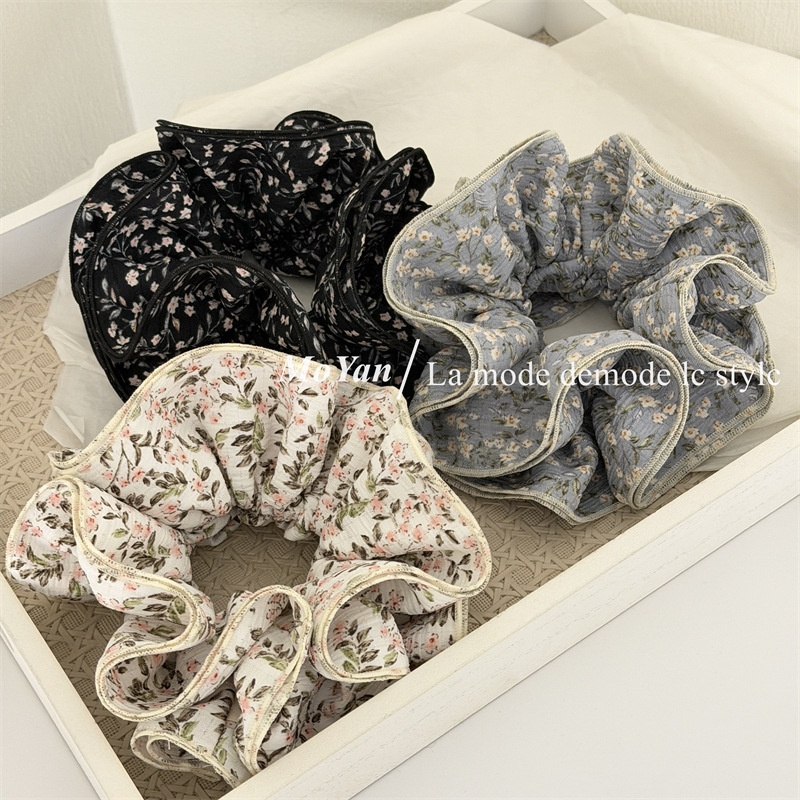 Women's Vintage Four-Layer Fabric Hair Tie Ditsy Floral White Blue Black