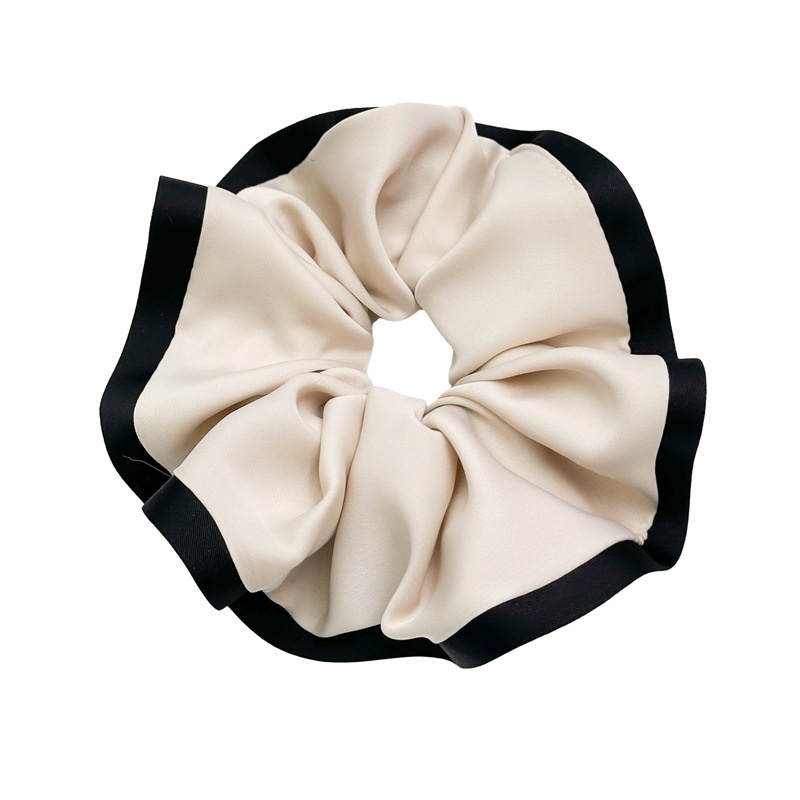 Women's Elegant Casual Holiday Cloth Hair Scrunchie Solid Color