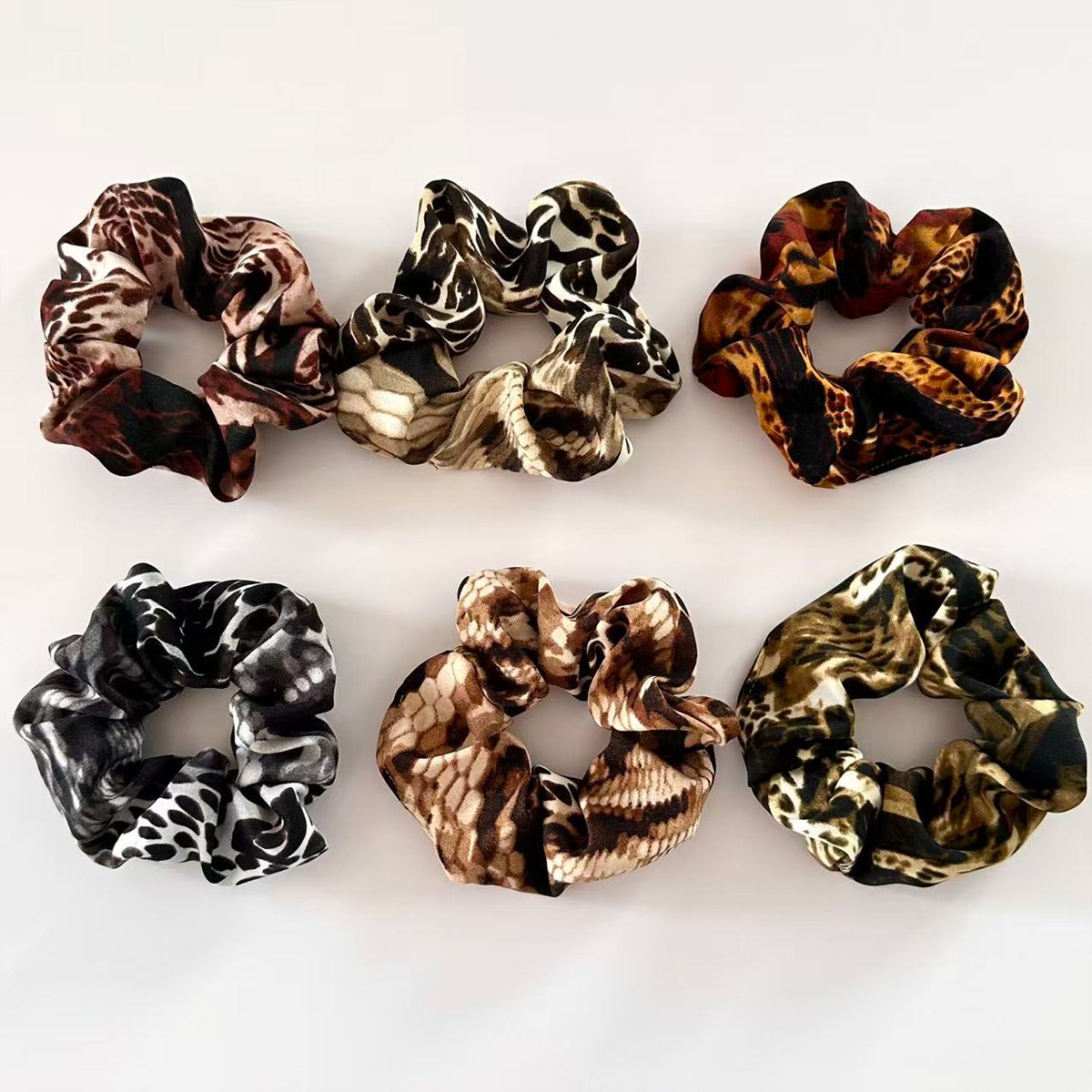 Women's Retro Snakeskin Large Elastic Hairband Fabric Hair Tie Accessory