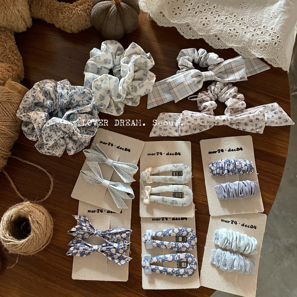 Women's Spring Cloth Bowknot Hair Tie in Navy Blue Ditsy Floral