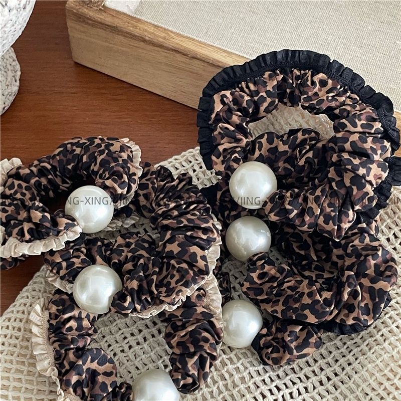 Women's Retro Lace Leopard Print Pearl Beaded Pleated Elastic Hair Ties