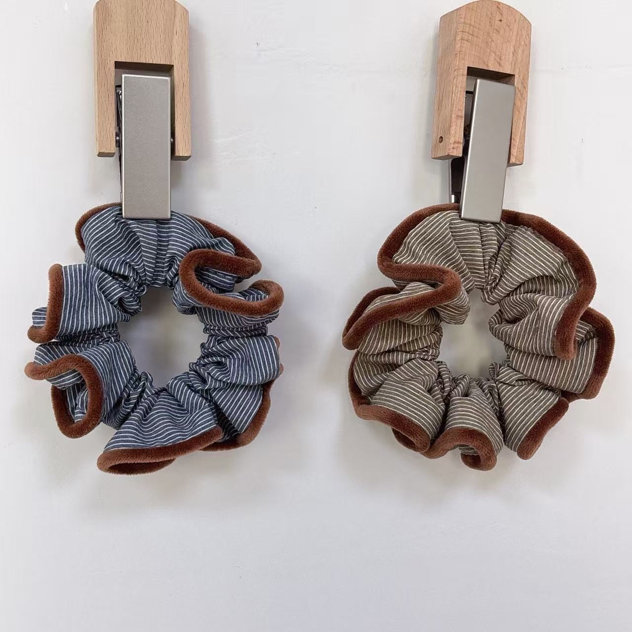 Women's Versatile Cotton Hair Scrunchies Ditsy Floral & Solid Color