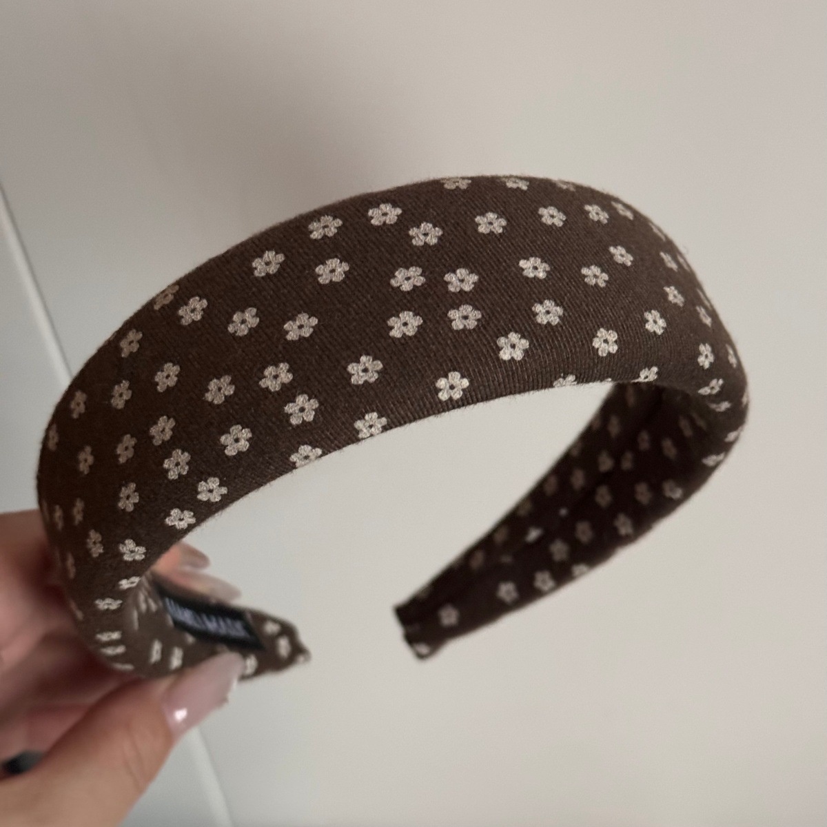 Women's Elegant Butterfly Knot Hair Clip Cute Dot Pattern Cloth Shark Clip