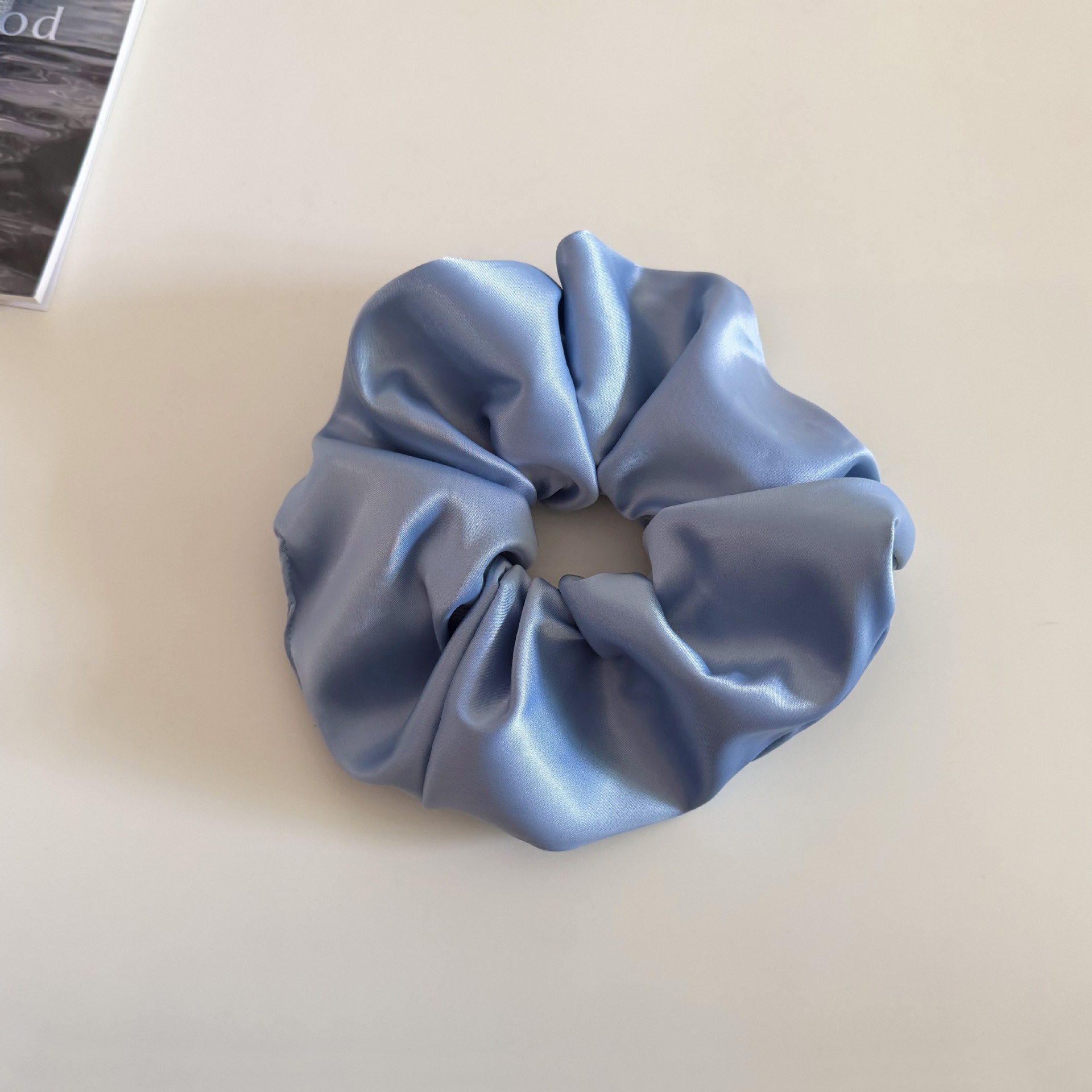 Women's Stylish Retro Satin Hair Tie For Daily Wear Multicolor