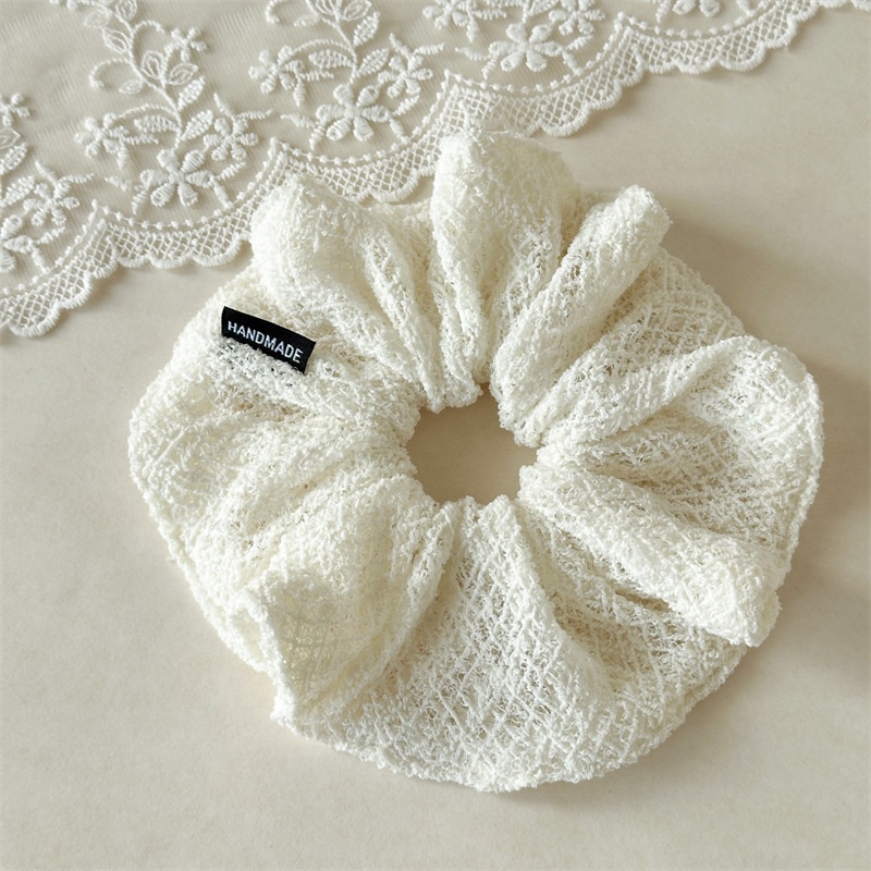 Women's Retro Knit Hair Tie For Autumn Winter Styling Solid White